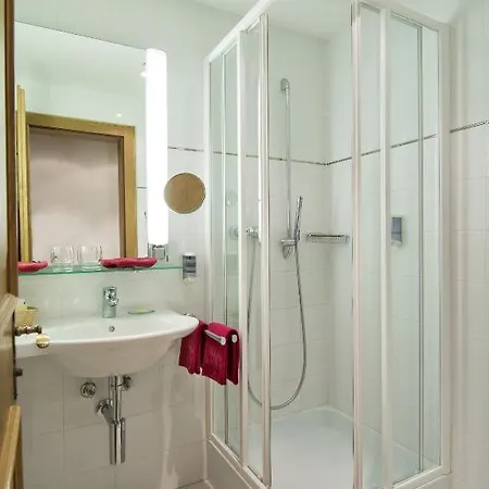 Post Sport- Und Wellness Hotel 4*