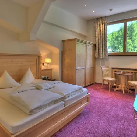 Post Sport- Und Wellness Otel