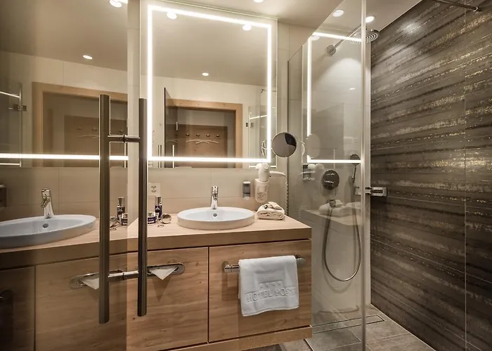 Otel Post Sport- Und Wellness Samnaun