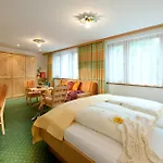 Szálloda Post Sport- Und Wellness 4*