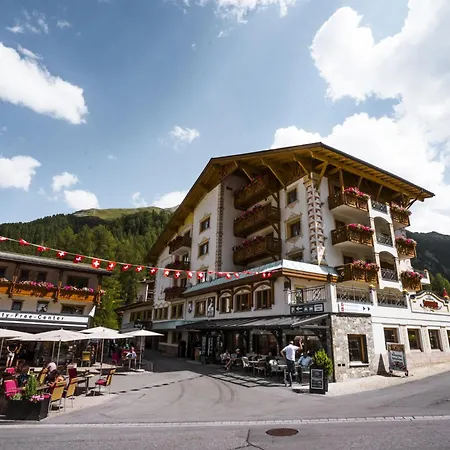 Post Sport- Und Wellness Hotel 4*